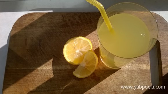 Цитрусовий лимонад із м'ятою