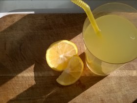 Цитрусовий лимонад із м'ятою